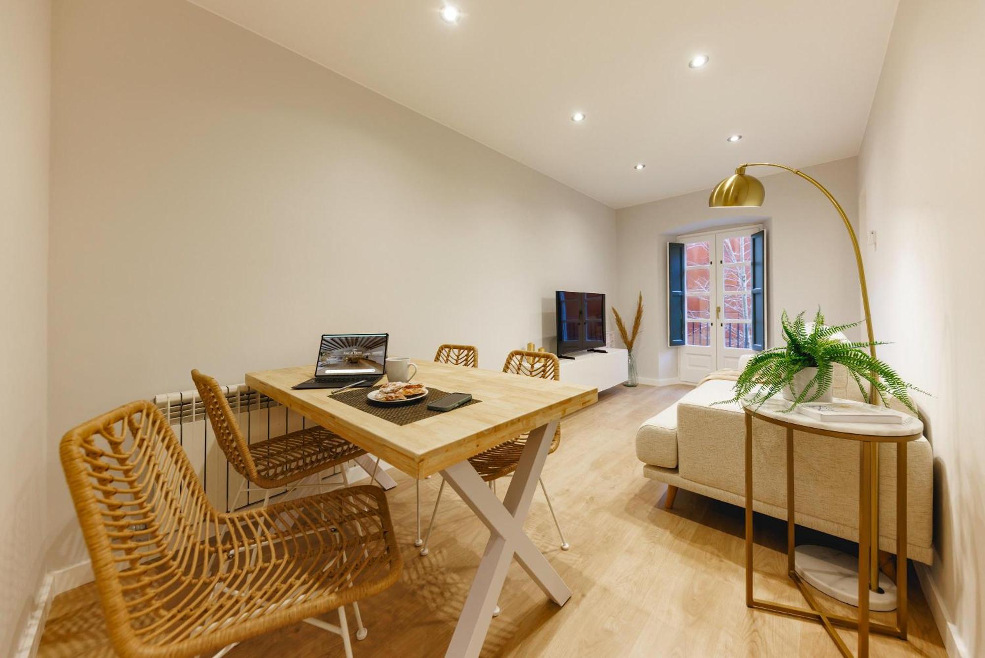 Bravissimo Apartaments Mora 4 Girona Camera foto